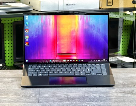 Asus Zenbook UX435E 1